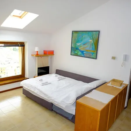 Attic In Lina Apartment Riva del Garda