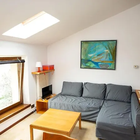 Attic In Lina Apartment *