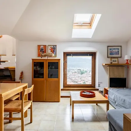 Attic In Lina Apartment Riva del Garda